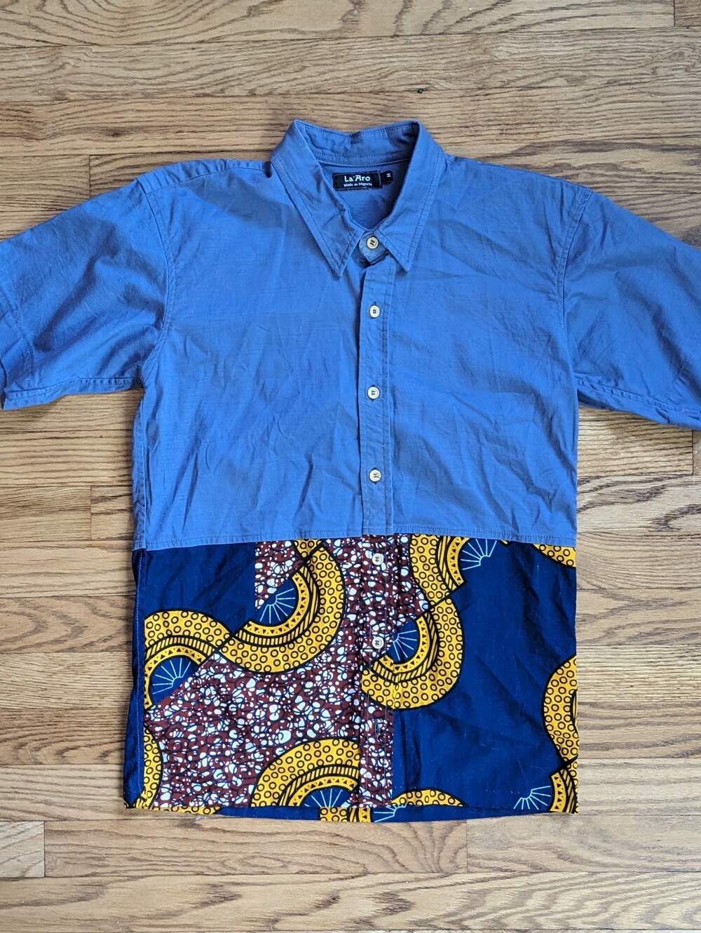 Le'Aro Made In Nigeria Button Down Mens Short Sleeve Shirt Medium